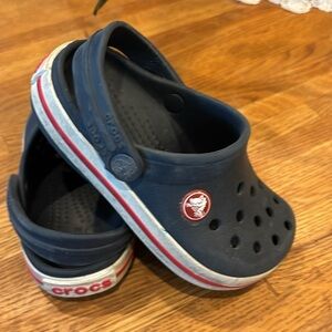 Crocs kids size 8